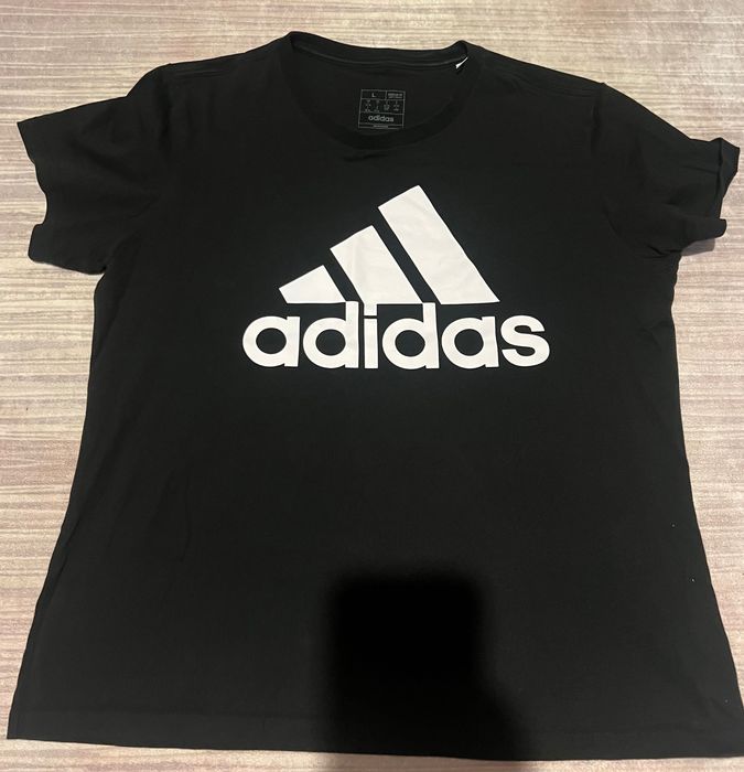 Adidas черна тениска