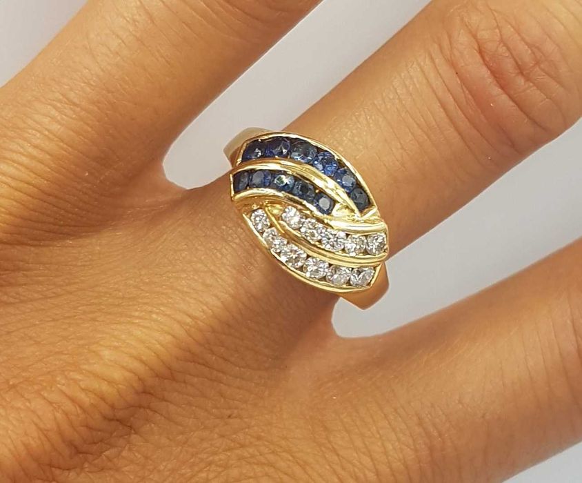 Deosebit inel vintage din aur 18 k, safire si diamante naturale
