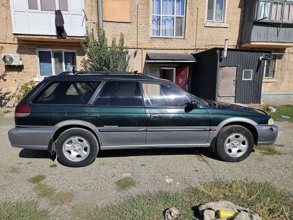 Продаю машину Субару легаси