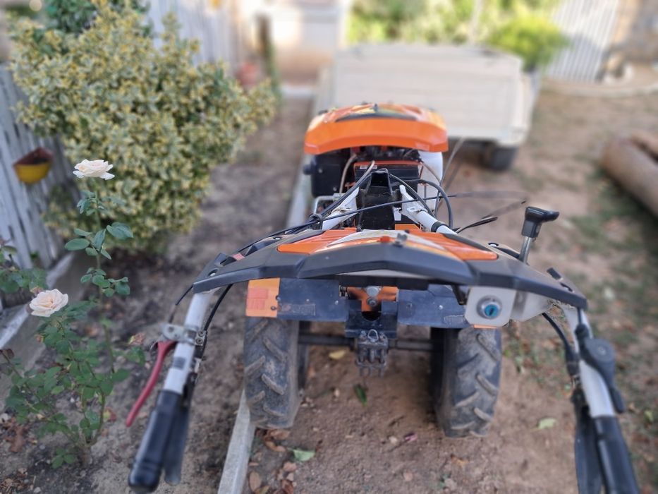 Vând Motocultor Ruris
