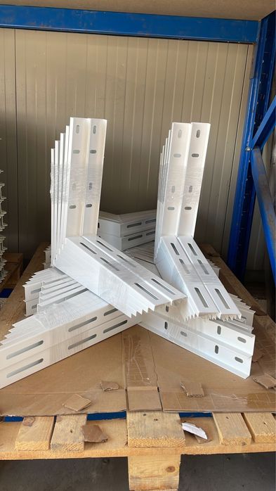 Fixare aparate aer conditionat-suporti/dibluri cu surub cap hex,benzi.