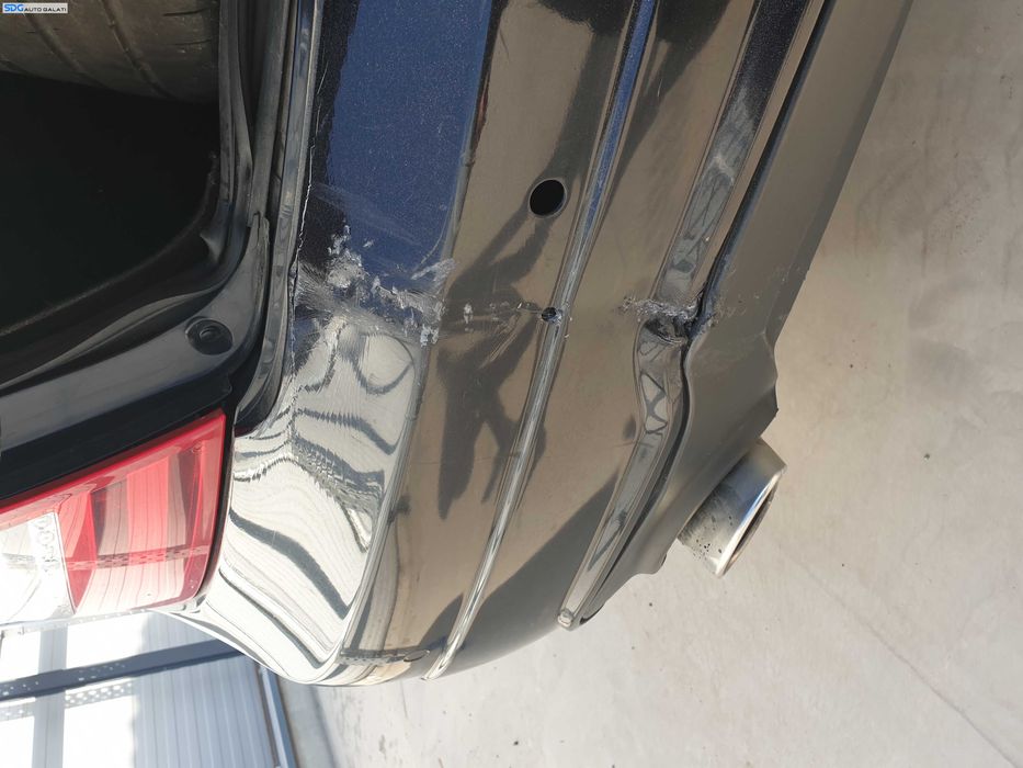 Bara Spoiler Spate AMG cu Locas Senzori Parcare cu Defect Mercedes Clasa C Class W204 Sedan Berlina FL Facelift 2011 - 2014 Culoare 197 C197 [Q0065]