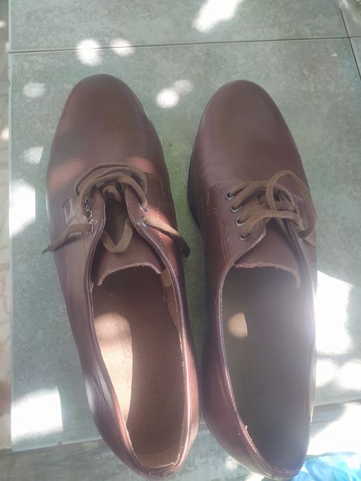 Мъжки нови обувки от естествена кожа