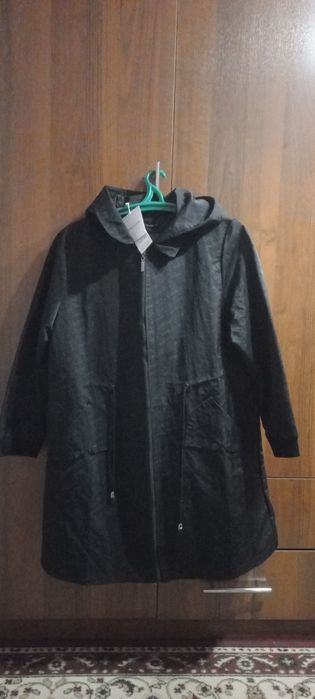 Срочно продам две куртки