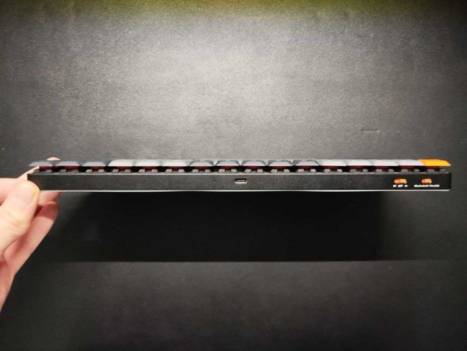 Tastatură Keychron K3 QMK V3 (RGB) mecanica, 75% layout, wireless