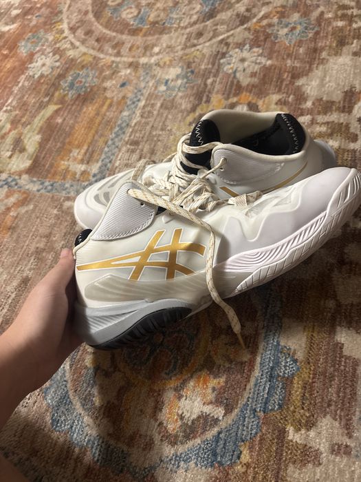 Кроссовки asics metatise