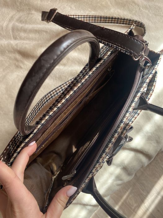 Чисто нова дамска чанта