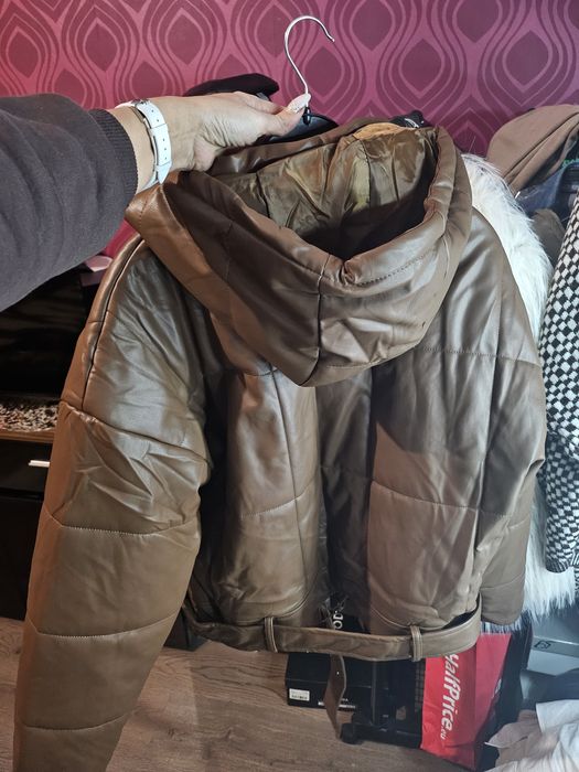 Дамско кожено дебело яке