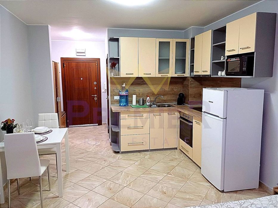 Дава се под наем Едностаен апартамент в Варна, Бриз - 45 кв.м за 408 € - Снимка #1