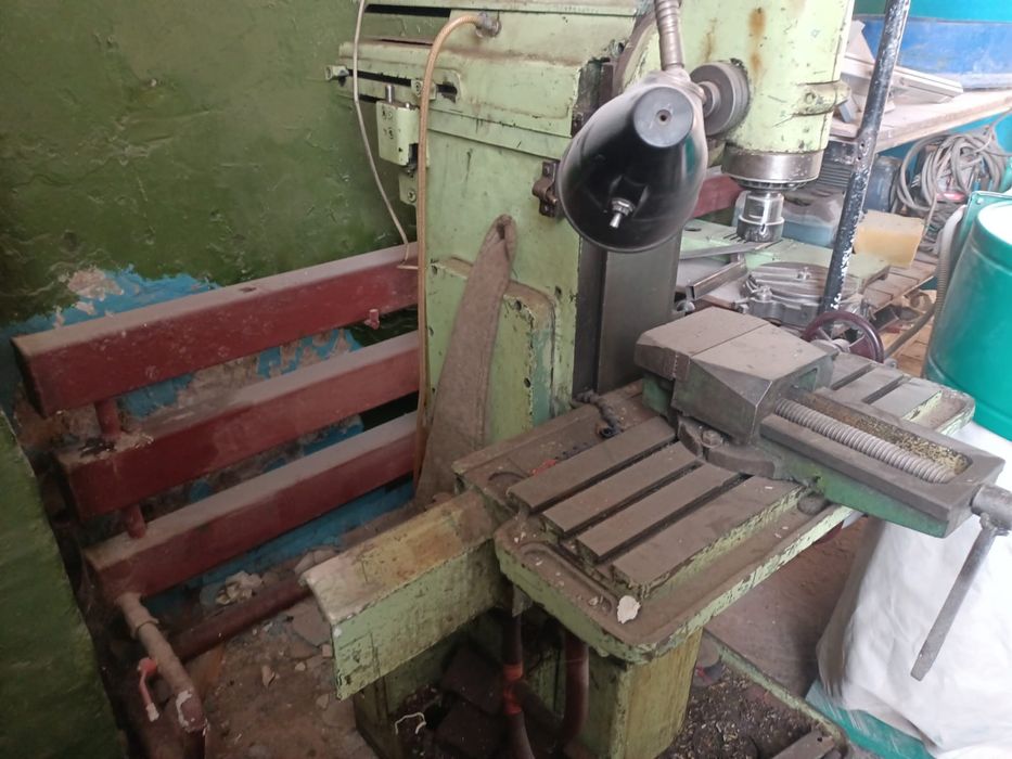 Продам станки. ЧПУ, Фрезерный, Токарный
ЧПУ, фрез