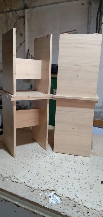 Продам  табуретки