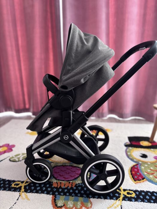 Carucior papusi Cybex