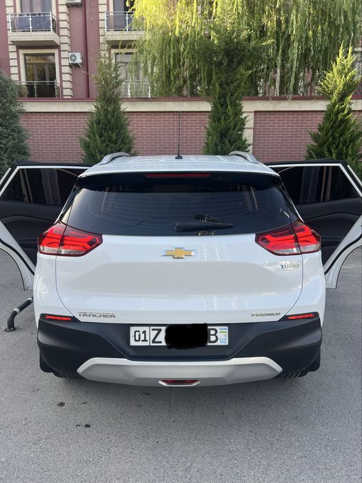 Продам Tracker 2 Premier Plus