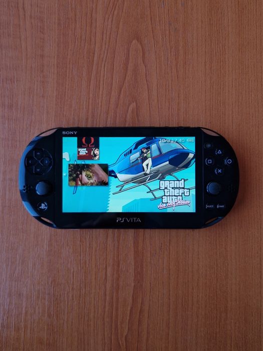 PS Vita Slim 2000 (2016) – 128GB – modată