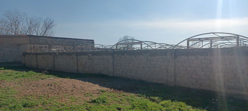 Yunsobod zenit kotta hasanboyda yengi mahalada yer sotiladi 6sutu