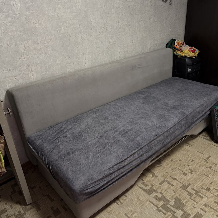 Продам диван-тахту