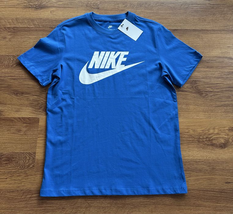 Мъжка,памучна,синя тениска Nike с бяла щампа