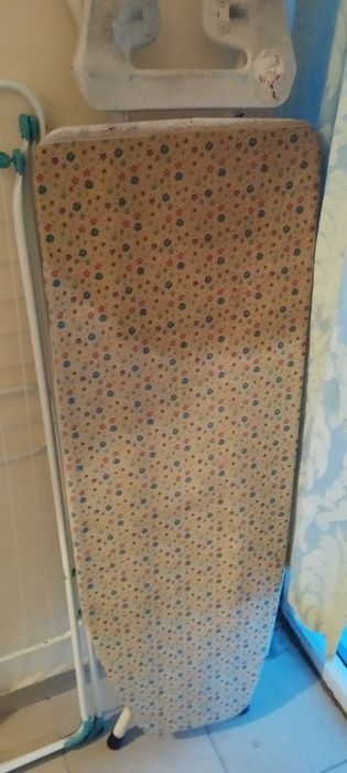 Продам гладильную доску,  гладилку