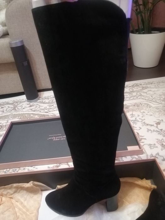 Продаются зимние сапоги