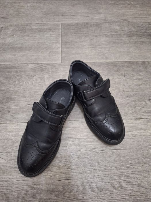 Продаю туфли для мальчика