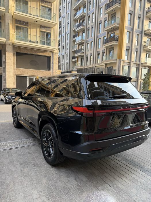 Lexus RX350 2024 — 3