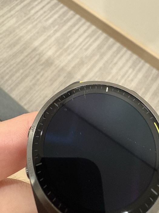 Продам Garmin 965