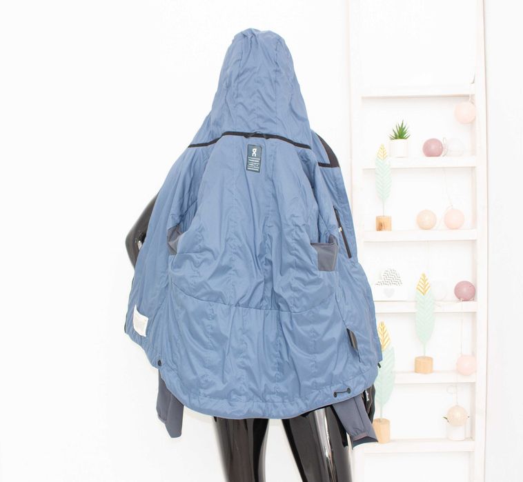 ON Running Insulator Jacket дамско яке с качулка есенно S