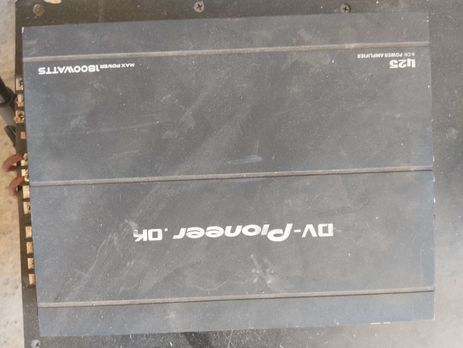 Продам саб с усилителем и проводами