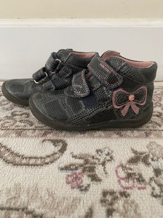 Ботинки для девочки