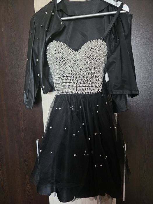 Комплект рокля с елек