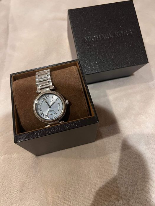 Часовник Michael Kors MK 5988 Mini Skylar Blue Dial Watch