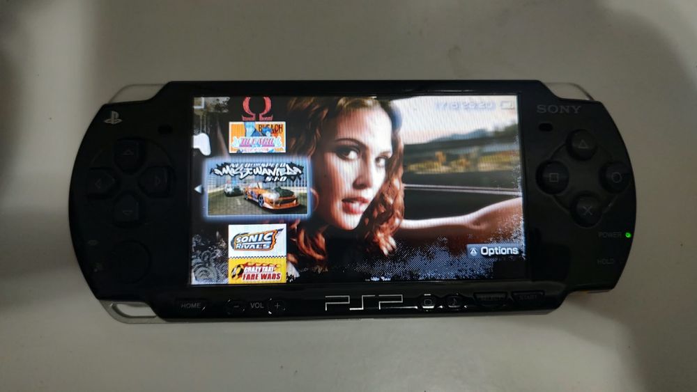 PSP 3000 card 64 negociabil