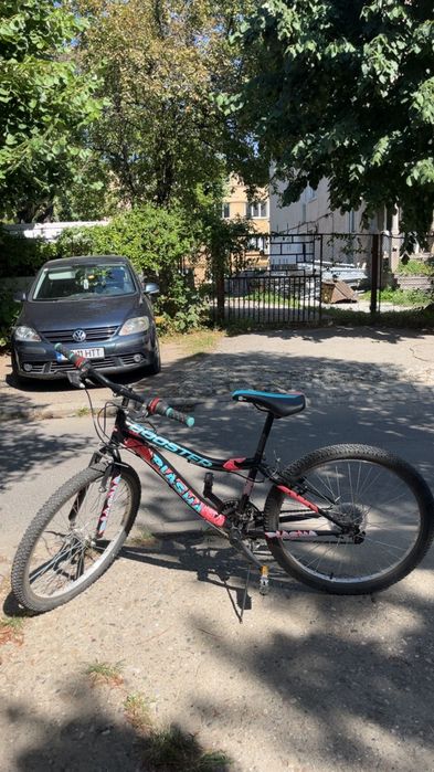 Bicicleta fete aproape nouă arată impecabil