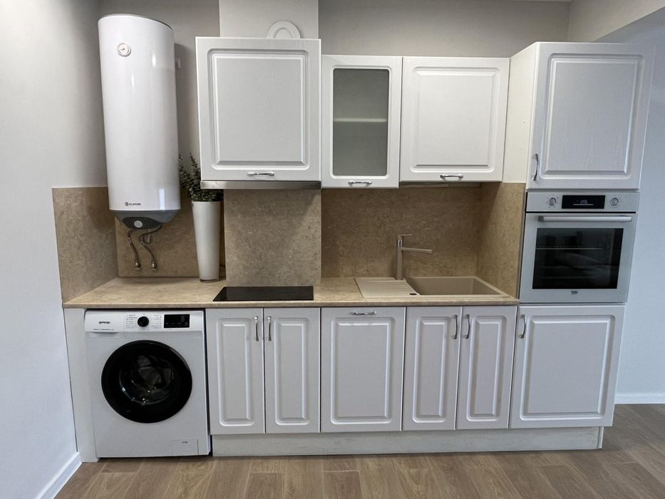 Продава се Двустаен апартамент в Бургас, Зорница - 62 кв.м за 2291 €/кв.м - Снимка #1