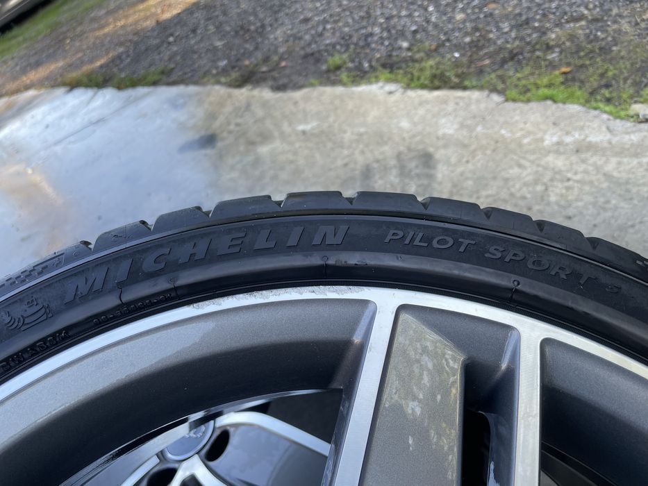 Оригинални джанти с гуми за Audi A3 / S3 / RS3