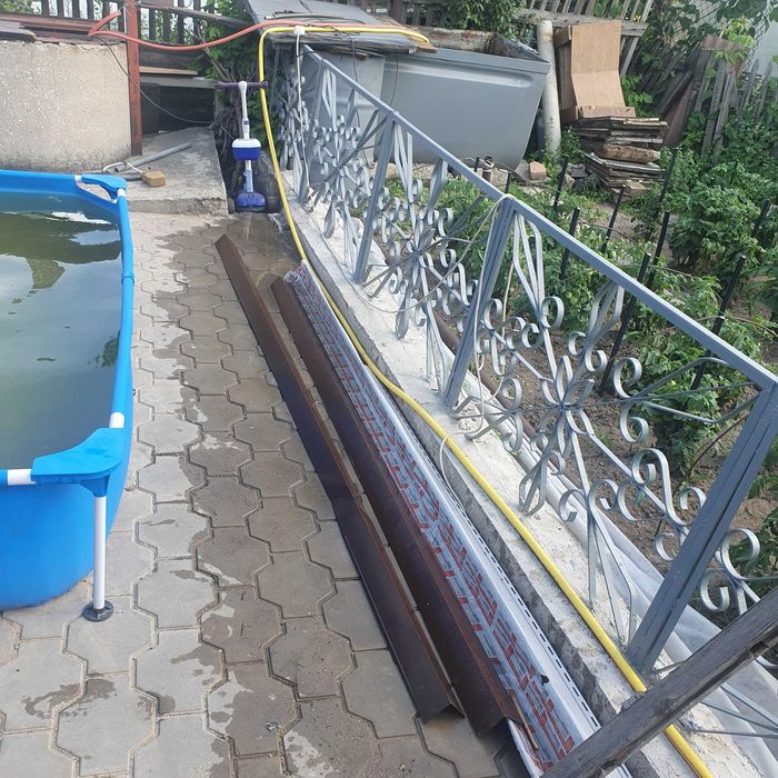 продам уголок для металлосайдинга