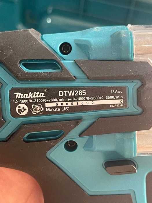 Filetanta impact fără perii, replica Makita DTW285ZJ, 18 V Li-Ion, 280 Nm + geantă Makpac