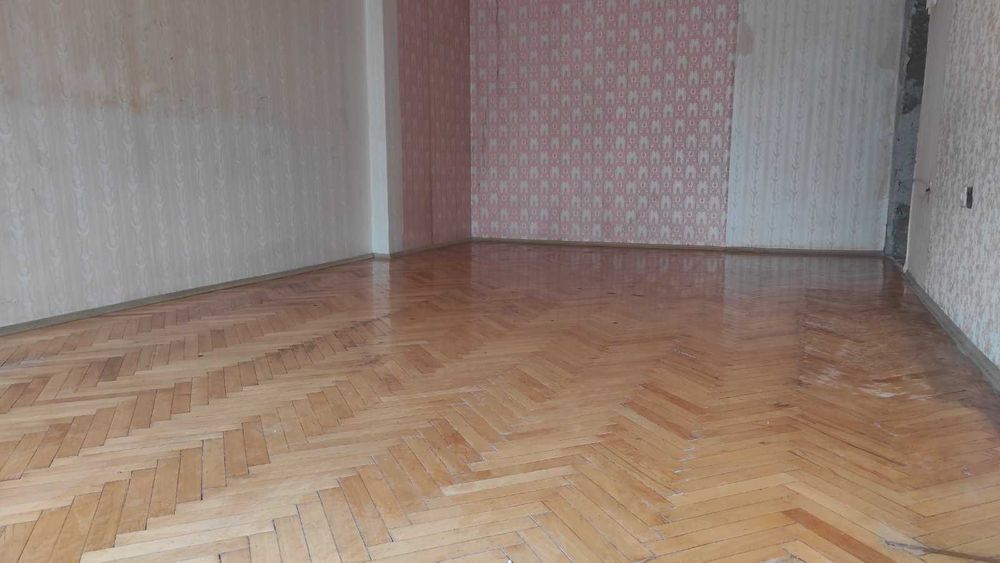 Продавам буков паркет – втора употреба, добро състояние (София)