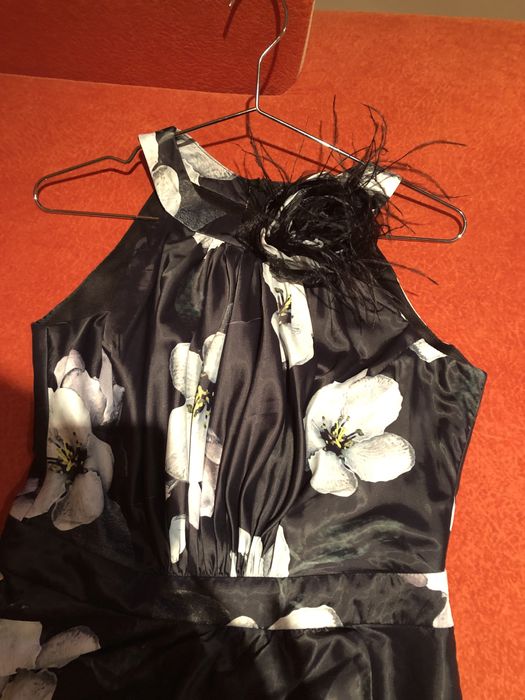 Rochie de seara mar. 38-40, noua