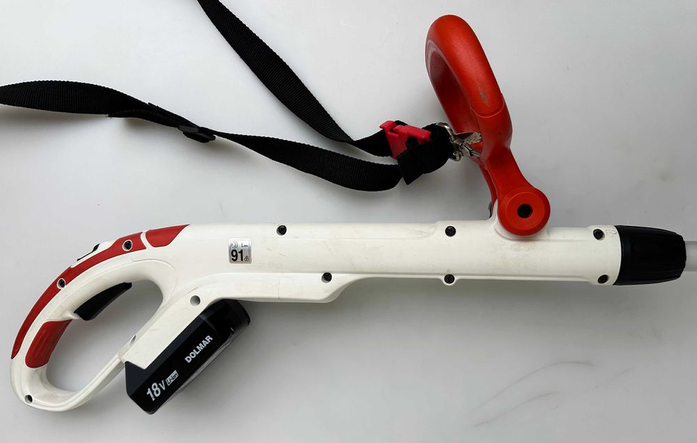 Dolmar AT-1826 - Акумулаторен тример 18V