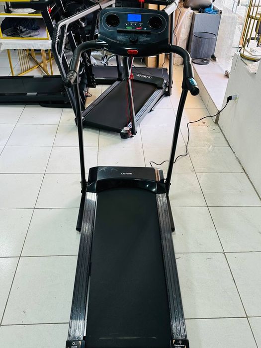 Электрическая беговая дорожка DFC Monza T125.