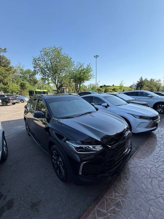 Arenda Tracker 2 premier