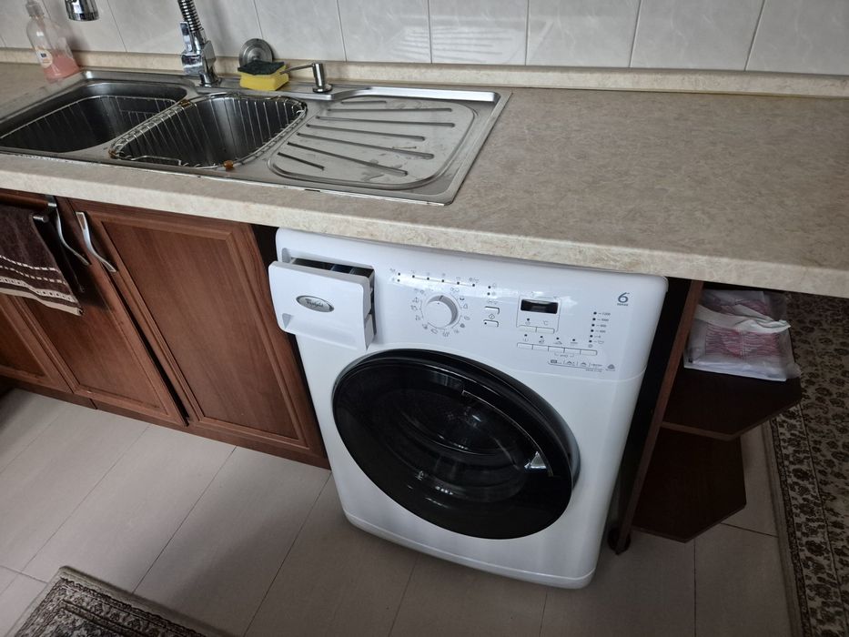 Дава се под наем Четиристаен апартамент в София, Свобода - 83 кв.м за 698.7 € - Снимка #20