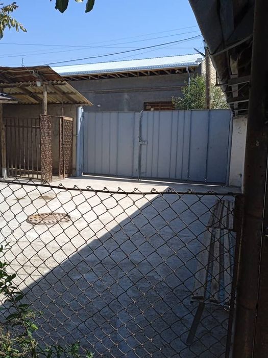 Частный дом в экологическом чистом районе.