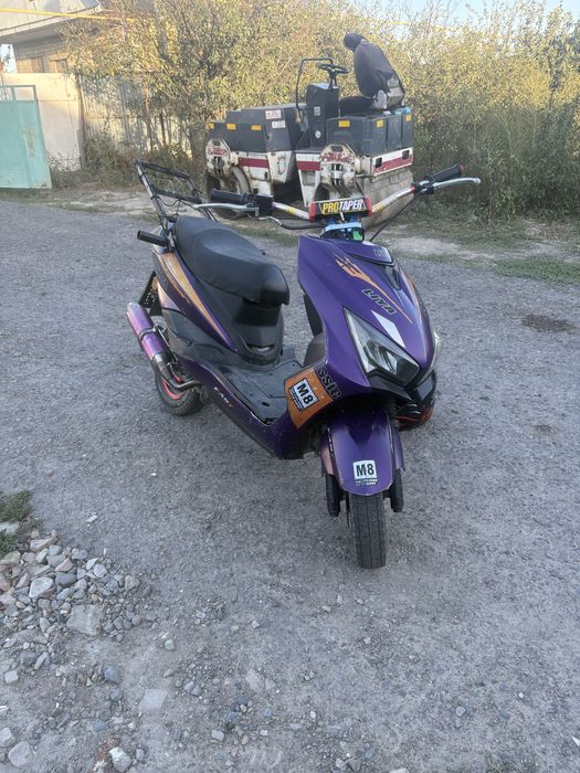 М8 Про Bennali 180cc