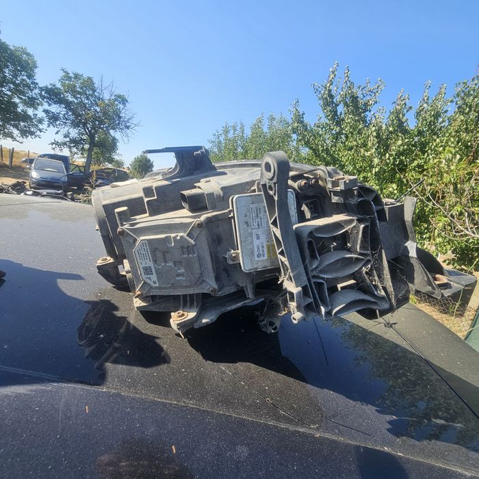 Фарове а4 Б8 ксенон и лед