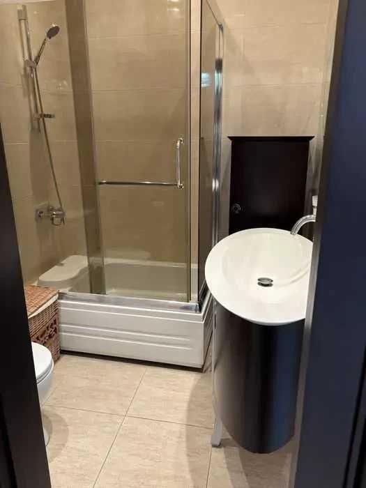 Дава се под наем Двустаен апартамент в София, Център - 57 кв.м за 408 € - Снимка #3