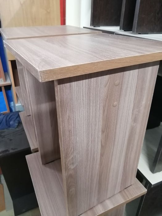 Продам стол со стульями. Стол книжка