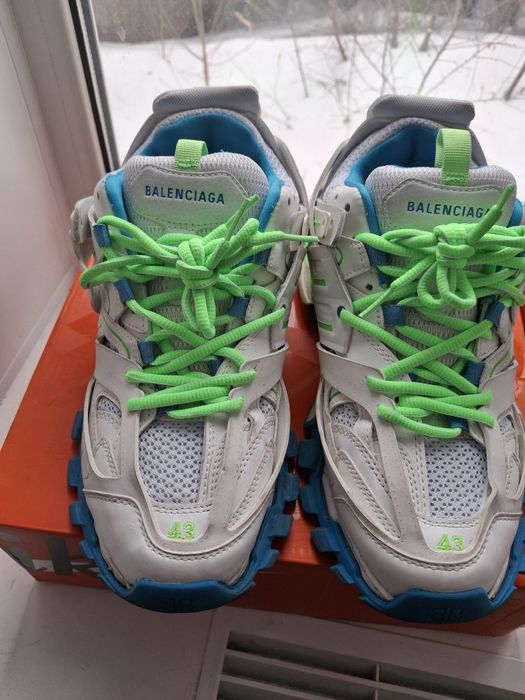 Balenciaga track 1.0