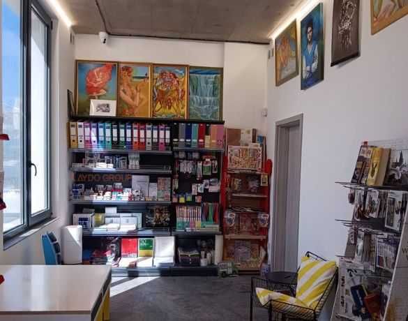 Метални крайстенни и островни стелажи за архив и книжарница тъмно сив